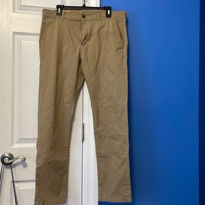 MENS SLIM FIT KHAKIS, SIZE 34x32